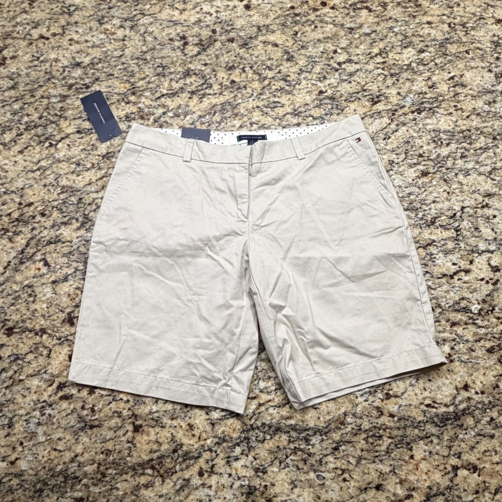 NEW Tommy Hilfiger Womens Khaki Chino Bermuda Shorts Tan Beige Size 8 ws